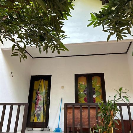 Ina Gili Guesthouse Gili Air Exterior foto
